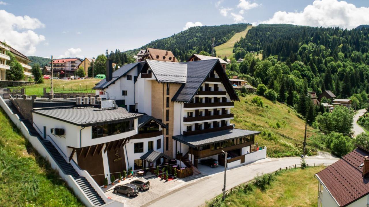 Hotel Roman Maramures - Ski & Spa Resort Statiunea Exteriör bild